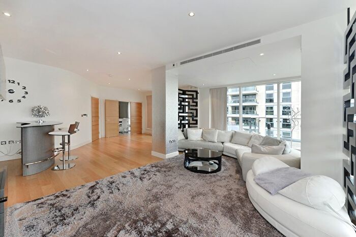 3 Bedroom Flat To Rent In Marina Point, Imperial Wharf, Hammersmith And Fulham, London, SW6