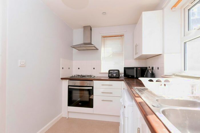 1 Bedroom Flat To Rent In Kingsland Road, Canton, Cardiff, CF5