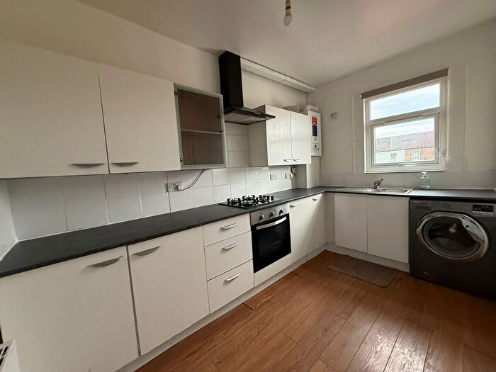 2 Bedroom Flat To Rent In London, E12