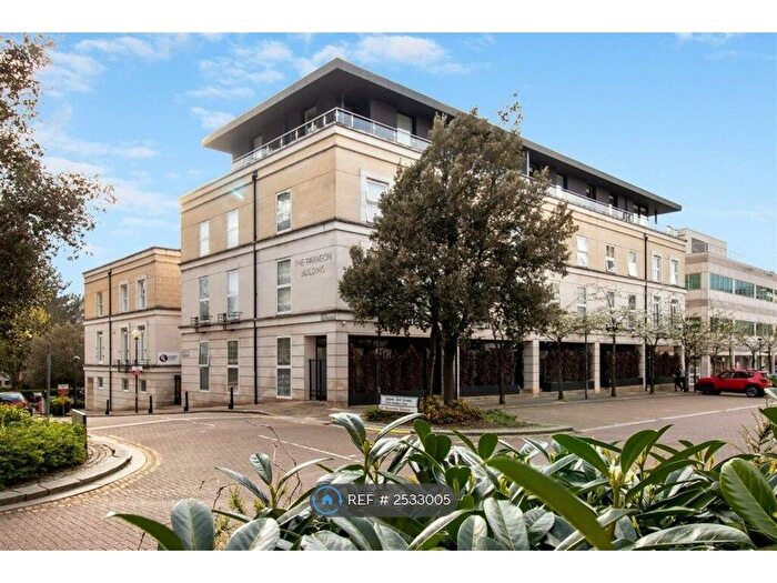 2 Bedroom Flat To Rent In Upper Fourth Street, Milton Keynes, MK9