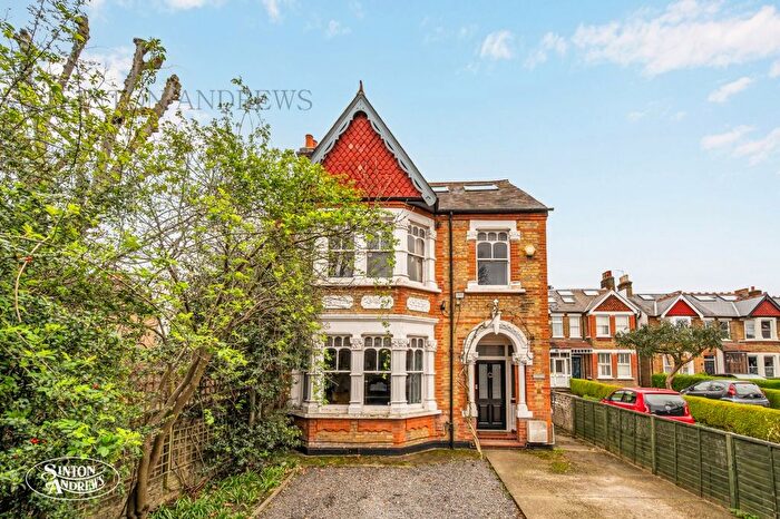 6 Bedroom Terraced House For Sale In Kingsley House, Lynton Avenue, Ealing, W13