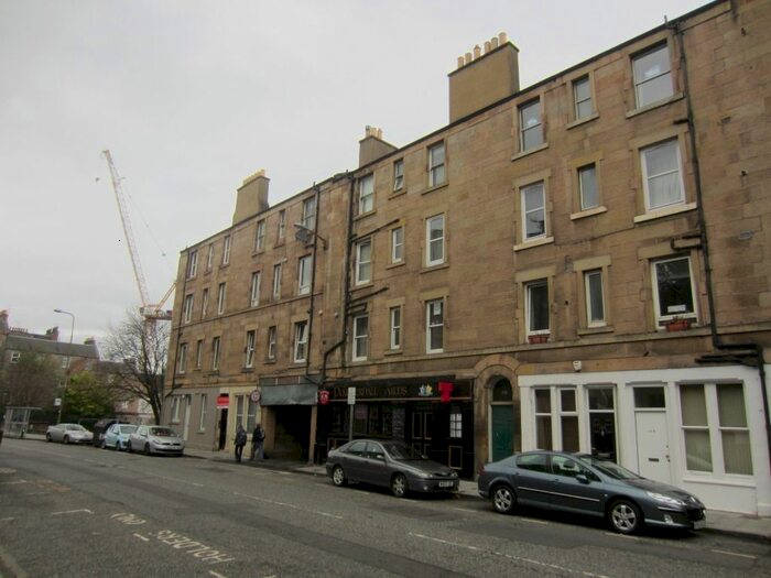 1 Bedroom Flat To Rent In Broughton Road, Broughton, Edinburgh, EH7