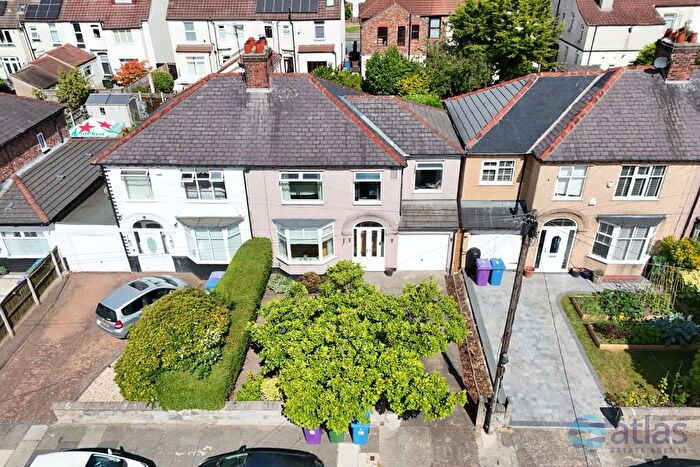 4 Bedroom Semi-Detached House For Sale In Meredale Road, Mossley Hill, L18
