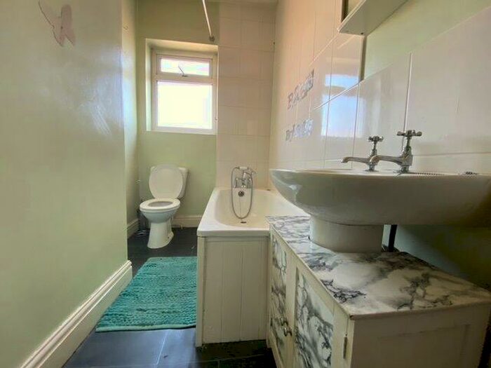 2 Bedroom Terraced House To Rent In Schofield Street, Mexborough, S64