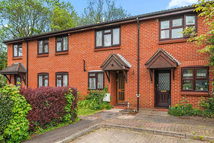 2 Bedroom Terraced House For Sale In Friars Way, Chertsey, KT16