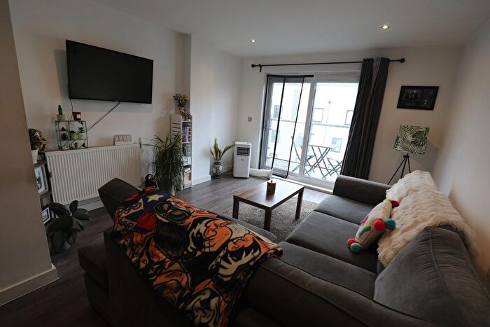 2 Bedroom Flat To Rent In Priory Court, Wideford Drive, Romford, RM7