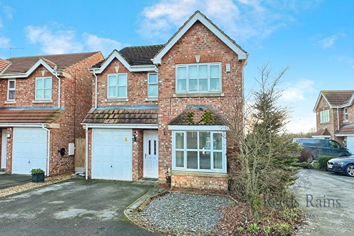 4 Bedroom Detached House For Sale In Highfield Grove, Bubwith, Selby, East Riding Of Yorkshi, YO8