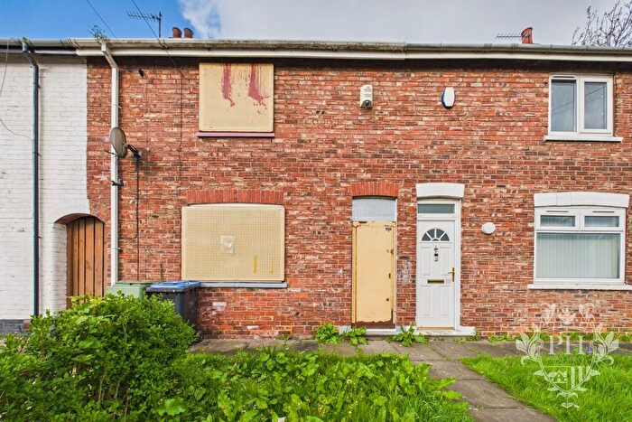 3 Bedroom Terraced House For Sale In Easson Street, Middlesbrough, TS4
