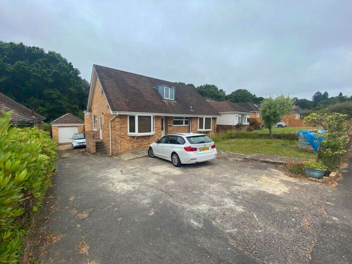 4 Bedroom Detached House To Rent In Bassett Green Close, Bassett, Southampton, SO16