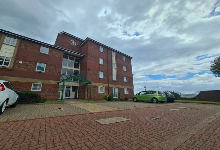 2 Bedroom Serviced Apartments To Rent In Sovereign House, Oxford Street, North Shields, Tyne And Wear, NE30