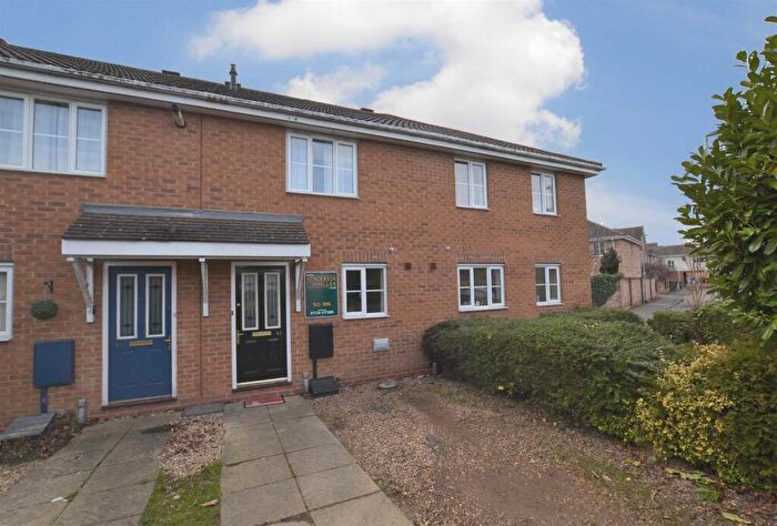 2 Bedroom Mews To Rent In Merrivale Close, Kettering, Northants, NN15