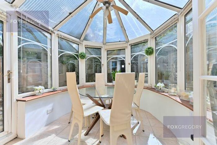 2 Bedroom Flat To Rent In Sutherland Avenue, London, W9