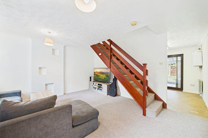 3 Bedroom End Of Terrace House For Sale In Primrose Close, Thetford, IP24