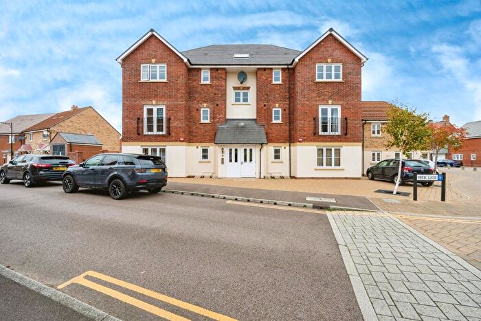 2 Bedroom Apartment For Sale In Piper Lane, Wixams, Bedford, MK42