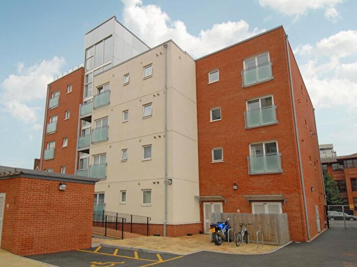 1 Bedroom Apartment To Rent In Malcolm Place, Caversham Road, Reading, RG1