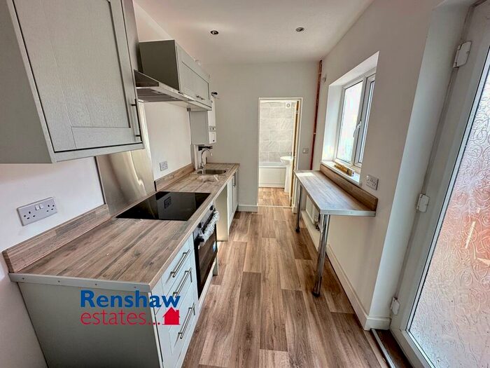 3 Bedroom Terraced House To Rent In Flamstead Road, Ilkeston, Derbyshire, DE7