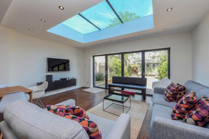 4 Bedroom End Of Terrace House To Rent In Cambridge Crescent, Teddington, TW11