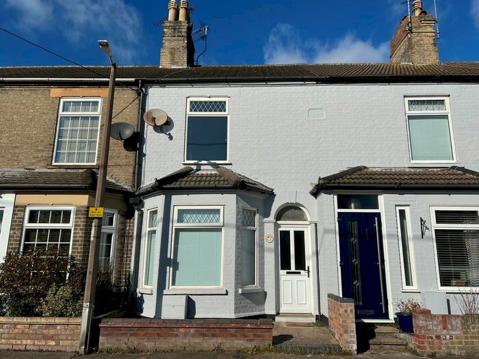 3 Bedroom Terraced House To Rent In Holly Road, Lowestoft, NR32