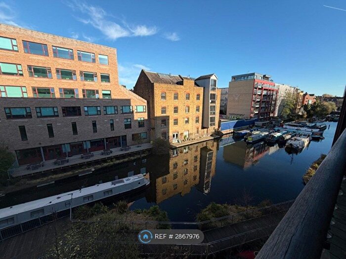 2 Bedroom Flat To Rent In Hertford Road, London, N1