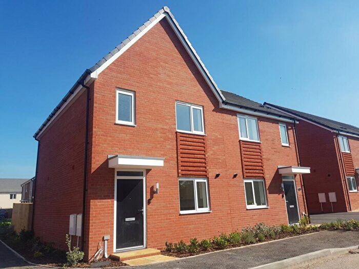 3 Bedroom Semi-Detached House To Rent In Tosney Place, Stafford, ST16