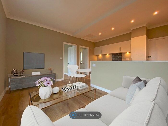 1 Bedroom Flat To Rent In Anchor House, Barnstaple, EX31