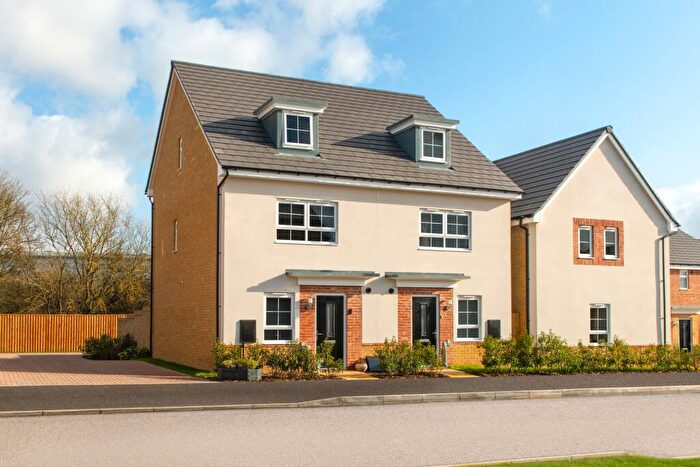 4 Bedroom Semi Detached House For Sale In Hampton Beach, Waterhouse Way, Hampton, Peterborough, Cambridgeshire, PE7