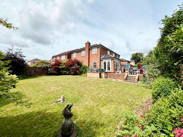 4 Bedroom Detached House For Sale In Crompton Court, Ferryhill, DL17