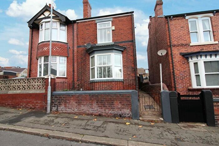 2 Bedroom Semi-Detached House For Sale In Bradgate Lane, Rotherham, S61