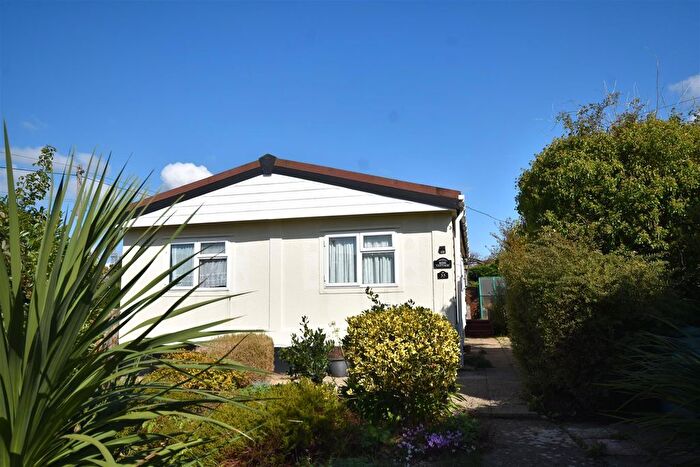2 Bedroom Park Home For Sale In Berkeley Vale Park, Berkeley, GL13