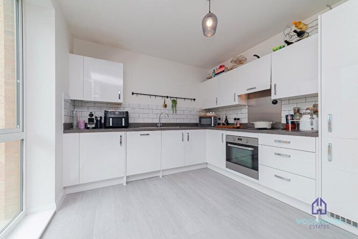 2 Bedroom Flat For Sale In Coxwell Boulevard, London, NW9