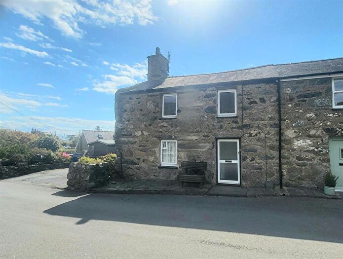 1 Bedroom House For Sale In LLwydiarth, Llanfair, Harlech, LL46