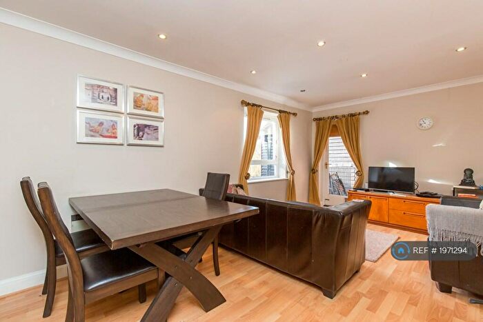 1 Bedroom Flat To Rent In Church Road, Sandford-On-Thames, Oxford, OX4