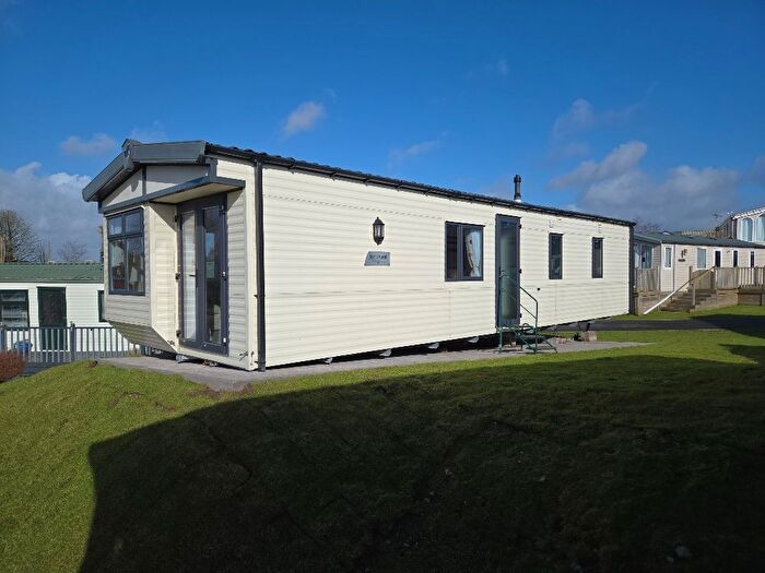 2 Bedroom Mobile/park Home For Sale In Kippford, Dalbeattie, DG5