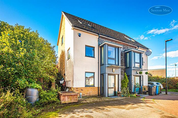 3 Bedroom Semi-Detached House For Sale In Beldon Court, Sheffield, S2
