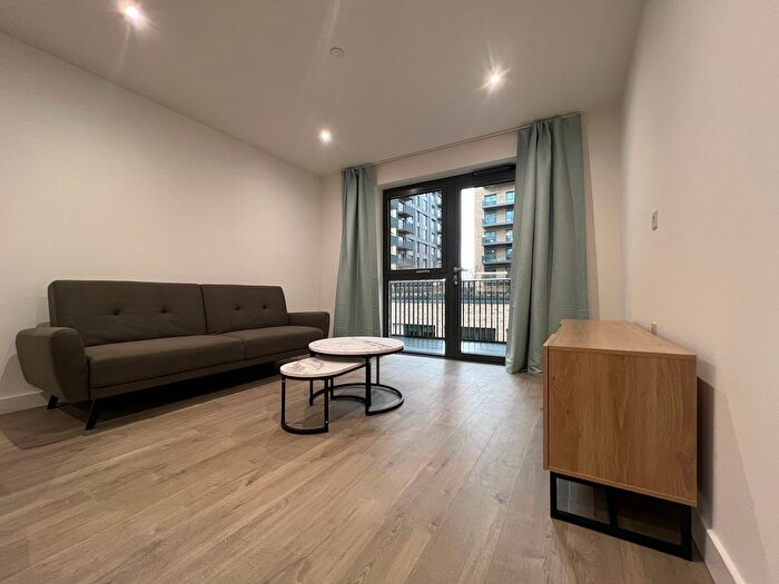 1 Bedroom Flat To Rent In , N4