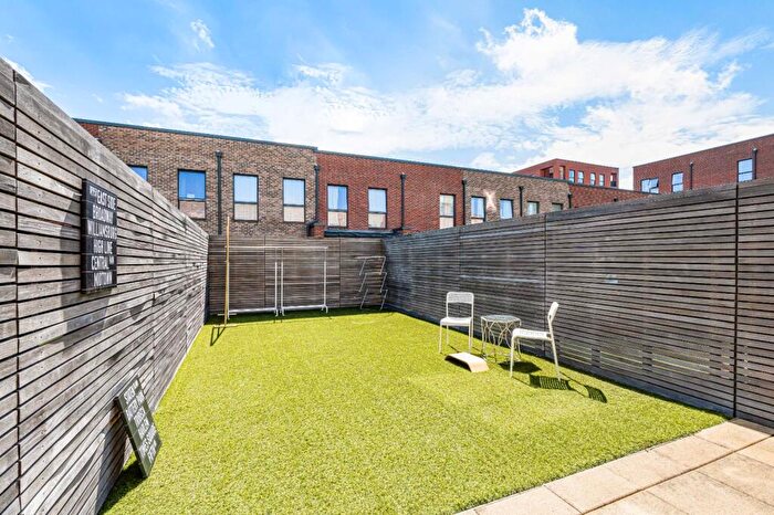 3 Bedroom Terraced House For Sale In Colindale Gardens, Colindale Avenue, NW9