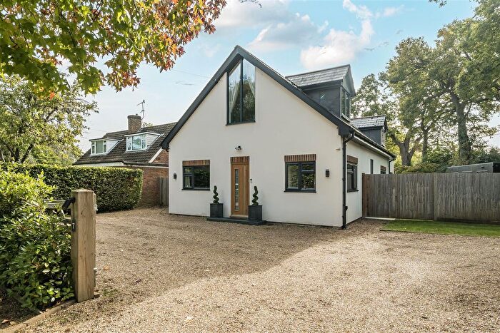 4 Bedroom Property For Sale In Burford Lea, Elstead, Godalming, GU8