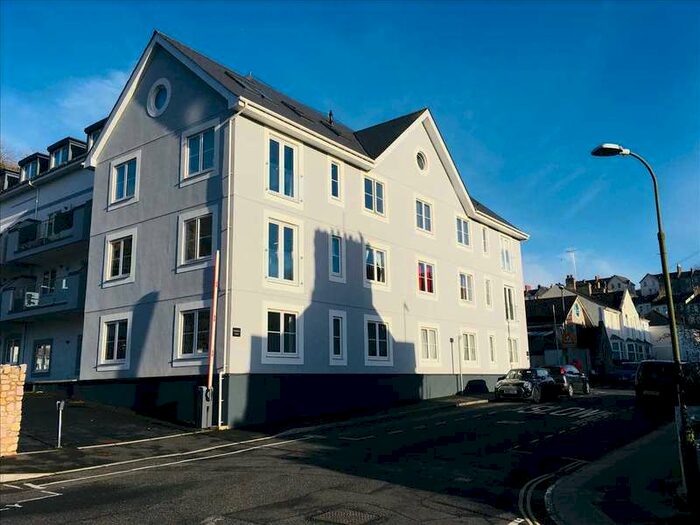 2 Bedroom Apartment To Rent In Limestone Court, St James Street, Torquay, TQ1