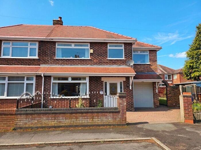 3 Bedroom Semi-Detached House For Sale In Rose Crescent, Irlam, M44