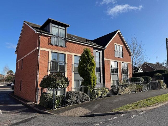 2 Bedroom Apartment For Sale In Auckland Place, Duffield, Belper, DE56