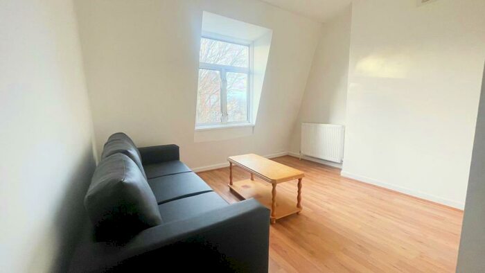 2 Bedroom Flat To Rent In Stoke Newington, High Street, N16