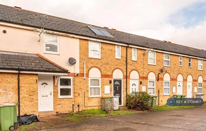 1 Bedroom Terraced House To Rent In Elgar Close, London, E13