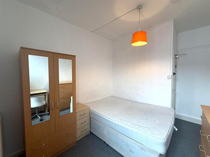 1 Bedroom Terraced House To Rent In Bedroom, First Floor Front Left, Birmingham, B16