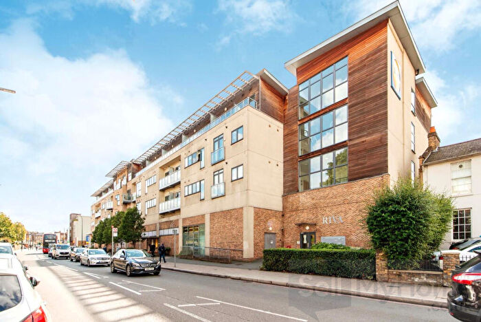 2 Bedroom Flat For Sale In - Lee High Road, London, SE13