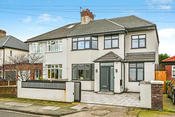 4 Bedroom Semi Detached House For Sale In South Mossley Hill Road, Liverpool, L19