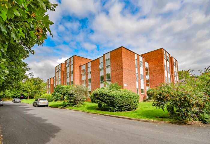 2 Bedroom Apartment For Sale In Trapstyle Road, Ware, SG12