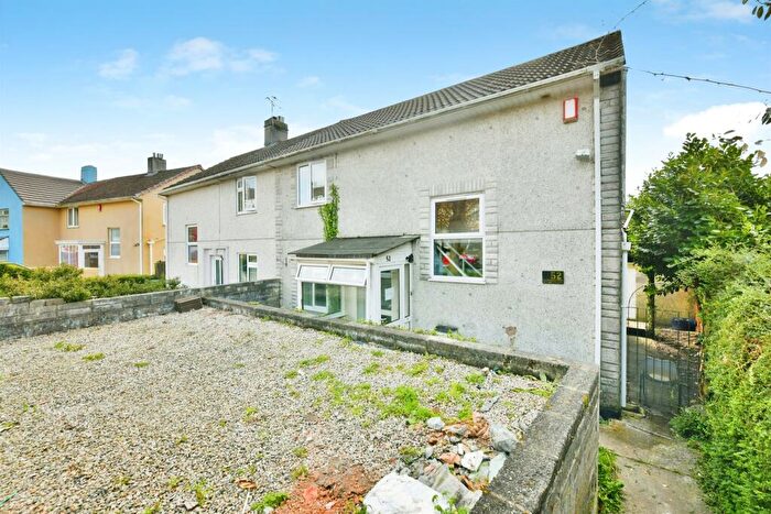 3 Bedroom Semi Detached House For Sale In Little Dock Lane, Plymouth, PL5