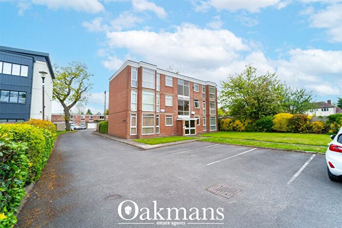 2 Bedroom Flat For Sale In Stanley Close, Birmingham, West Midlands, B28