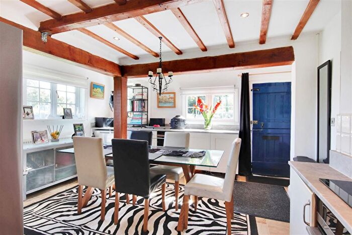 3 Bedroom Detached House For Sale In Grove Road, Penshurst, Tonbridge, TN11