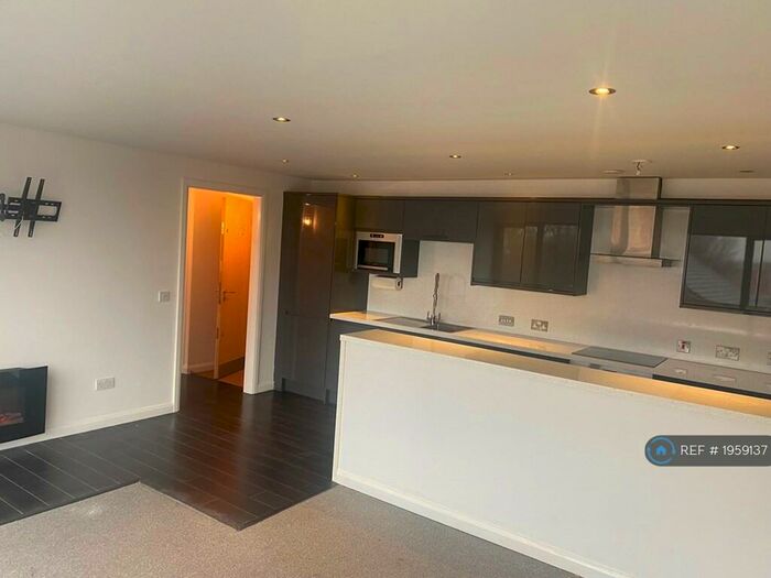 2 Bedroom Flat To Rent In Netherfield Road South, Liverpool, L5